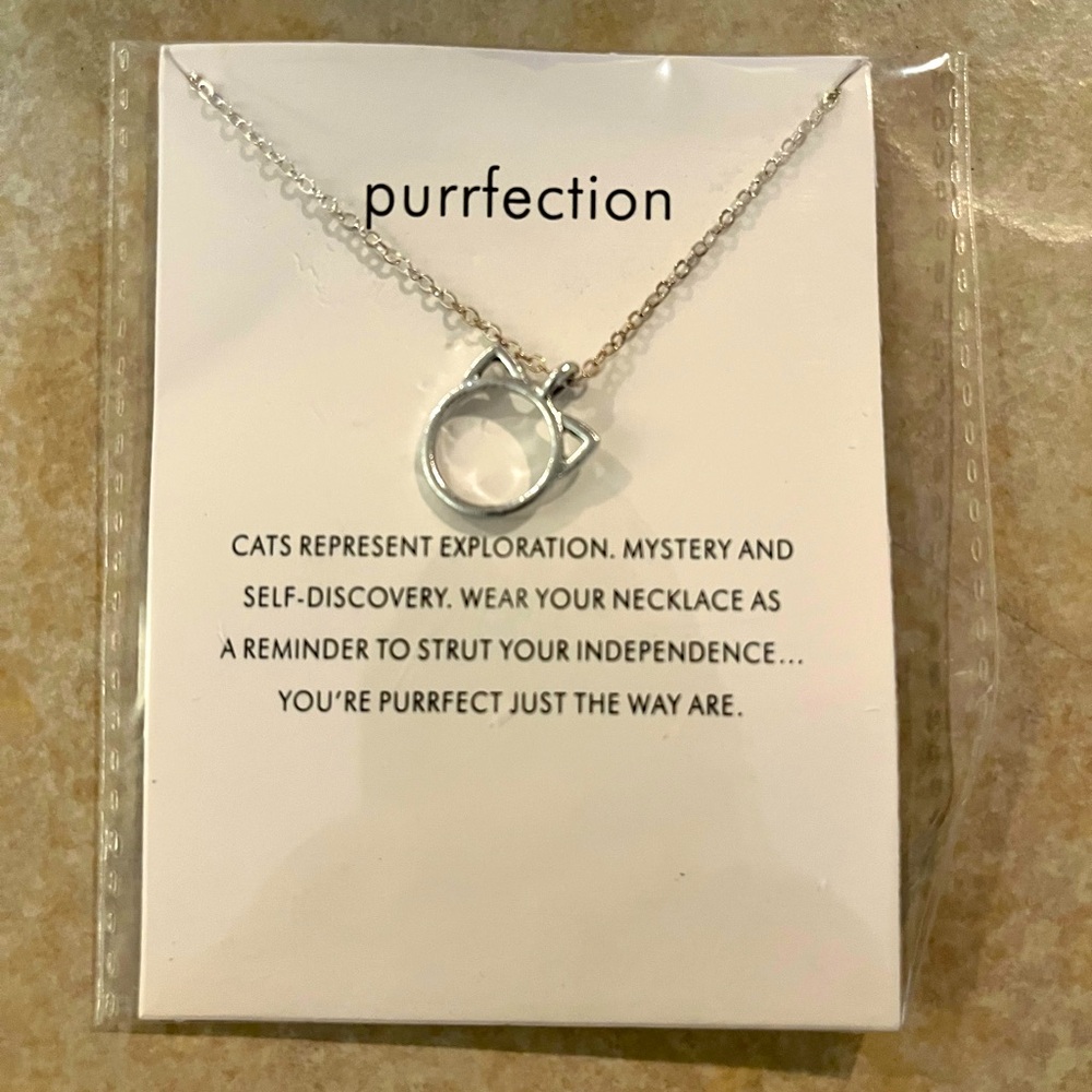 purrfection necklace